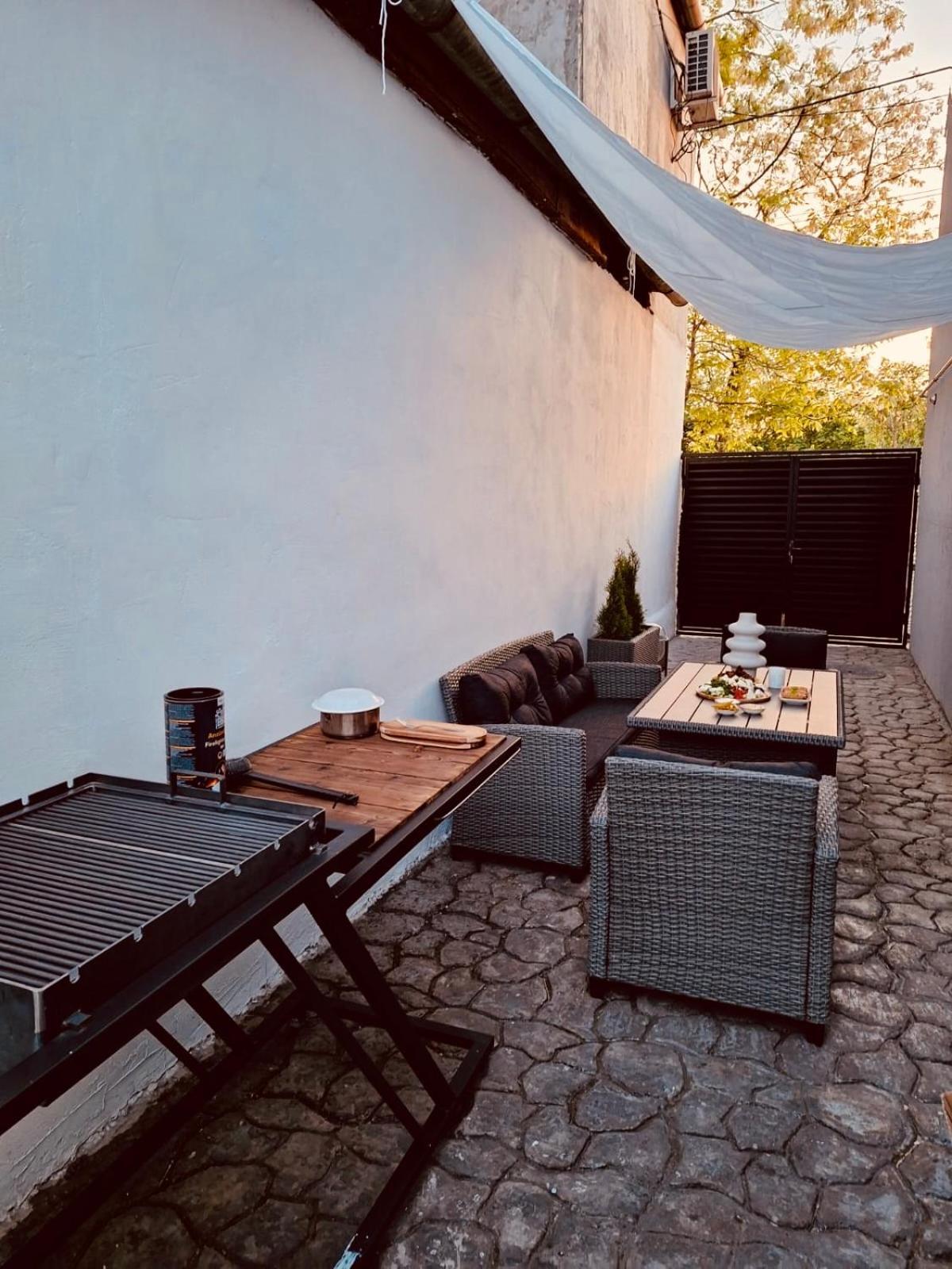 Serbian House Timisoara Ngoại thất bức ảnh
