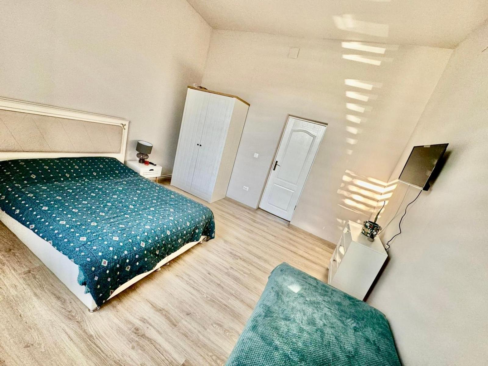 Serbian House Timisoara Ngoại thất bức ảnh