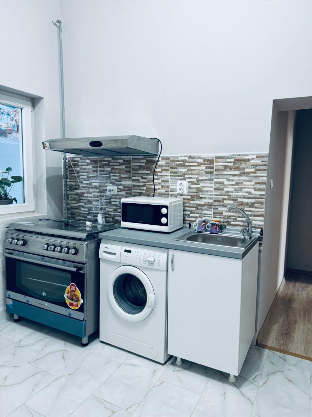 Serbian House Timisoara Ngoại thất bức ảnh