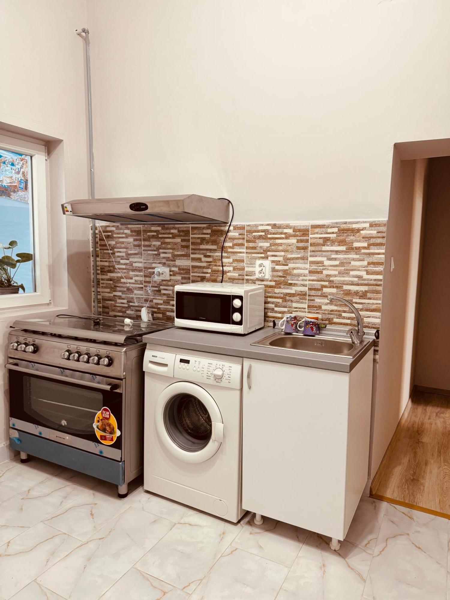 Serbian House Timisoara Ngoại thất bức ảnh