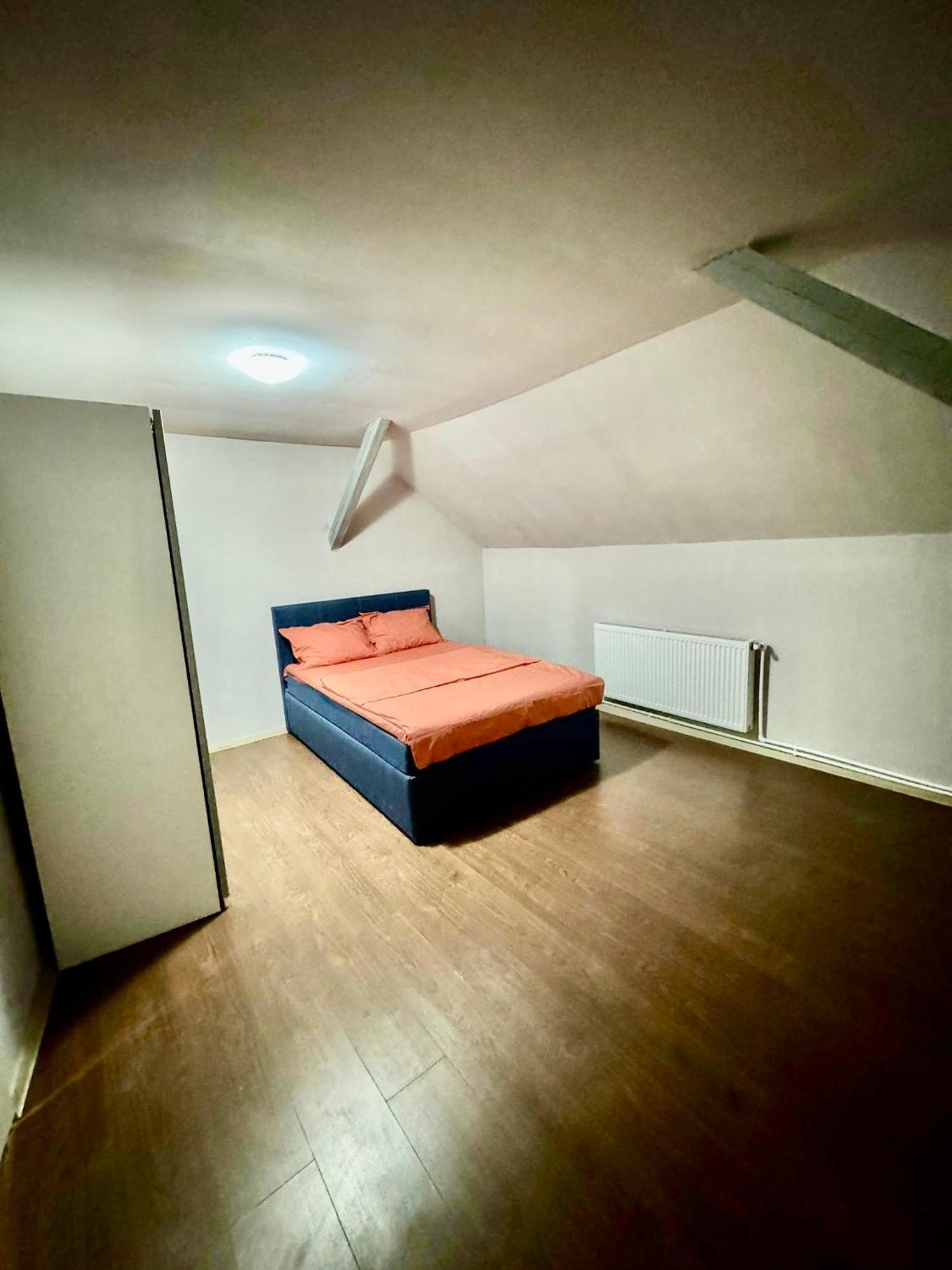 Serbian House Timisoara Ngoại thất bức ảnh